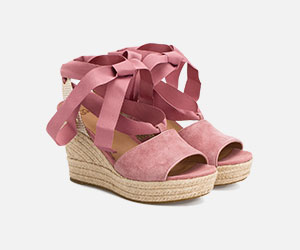 Weitere Angebote der Marke UGG 200724-ugg-angebote-300x250px.jpg