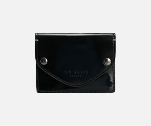 Weitere Angebote der Marke Ted Baker 200804-ted-baker-angebote-300x250px-3.jpg