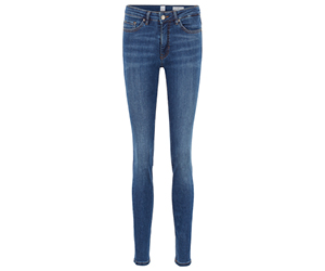 Additional offers from the brand Boss B685_BOSS_Outlet_Bildanpa_300x250px_5.jpg